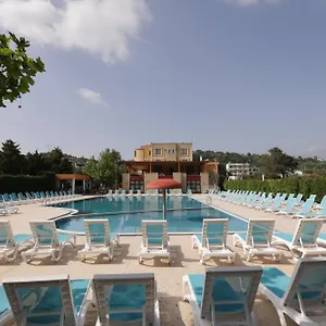 Mema Hotel Mirash